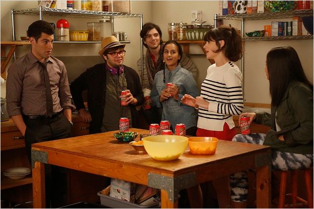 New Girl : photo Charlie Saxton, Jasmine Di Angelo, Jinny Chung, Max Greenfield, Morgan Krantz