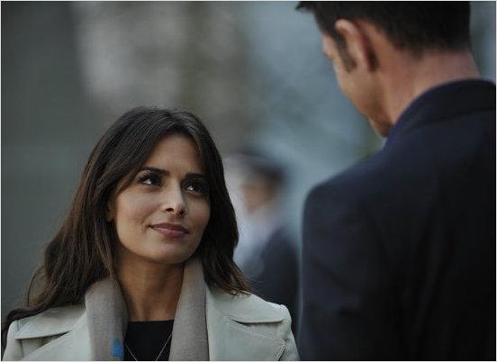 Facing Kate : photo Sarah Shahi