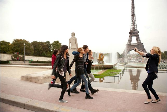 LOL USA : photo Douglas Booth, Miley Cyrus