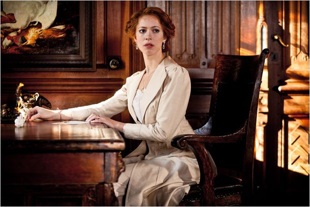 Photo Rebecca Hall