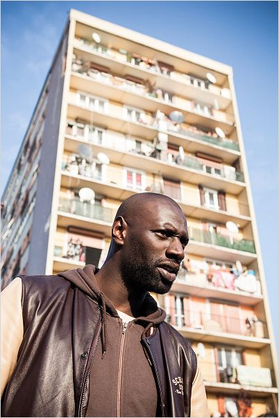 De L'autre Côté Du Périph Ou Le Voir Photo de Omar Sy dans le film De l'autre côté du périph : Photo 83 sur