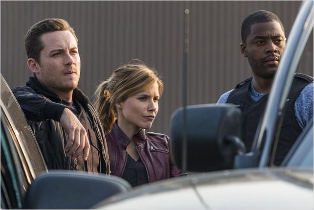 Chicago Police Department Saison 10 Photo de Sophia Bush dans la série Chicago Police Department : Photo