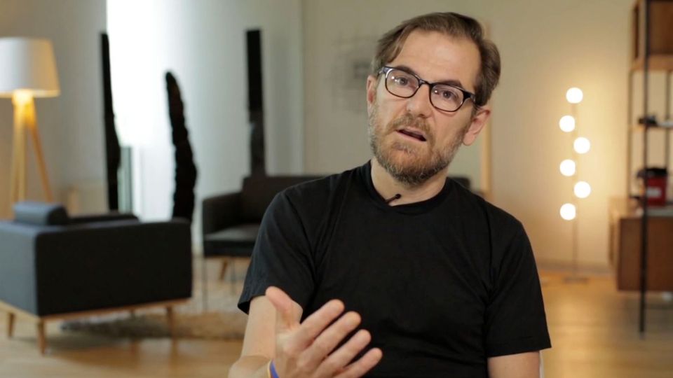 vous allez rencontrer un bel et sombre inconnu streaming vostfr