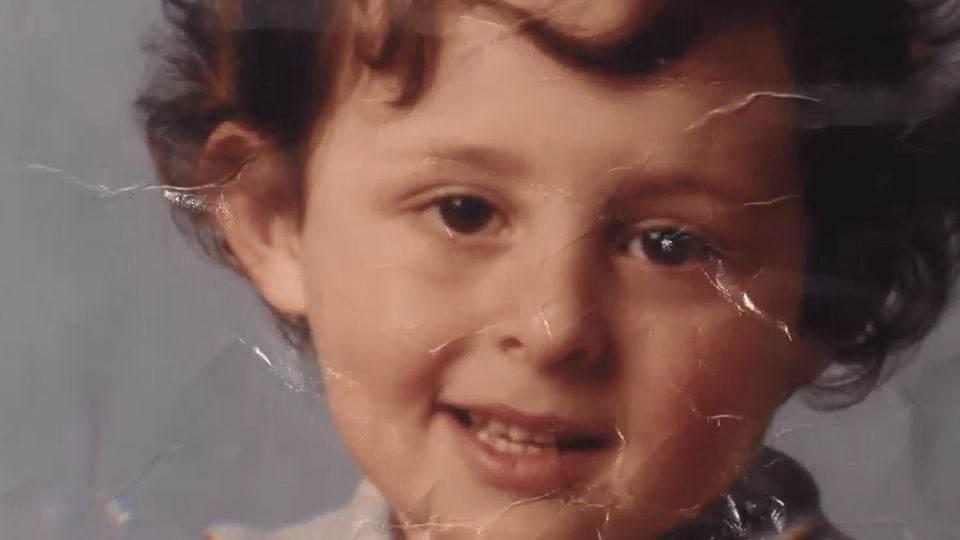 Films Et Séries Tv Avec Gregory Itzin Grégory - saison 1 Bande-annonce VF - Trailer Grégory - Saison 1 - AlloCiné