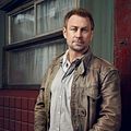 Photo Grant Bowler