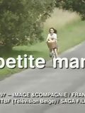 Affiche de La Petite maman, film à voir en streaming sur Pygargue