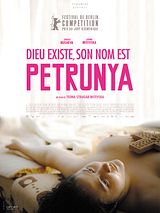 Affiche de Dieu existe, son nom est Petrunya, film à voir en streaming sur Pygargue