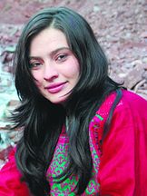 photo de Marina Golbahari