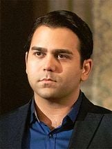 photo de Cameron Gharaee