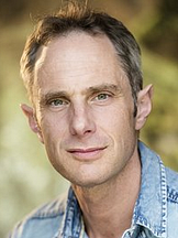 photo de Adrian Annis