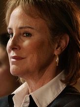 photo de Hillary B. Smith