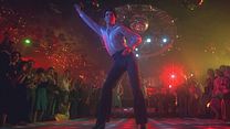 image de John Travolta danse sur "You should be dancing"