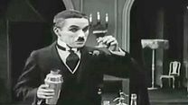 image de Charlot et le masque de fer - EXTRAIT VF "Le mari solitaire"