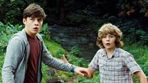 image de Jurassic World - EXTRAIT VOST "La course-poursuite avec les enfants"