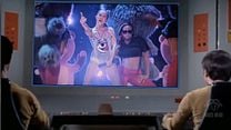 image de Quand Miley Cyrus choque le Capitaine Kirk et Spock dans Star Trek