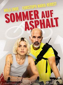 Affiche de Un été sur le bitume, film à voir en streaming sur Pygargue