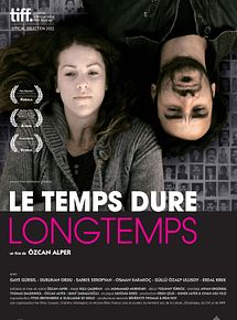 Affiche de Le Temps dure longtemps, film à voir en streaming sur Pygargue