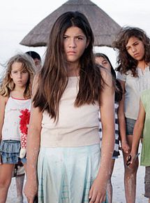 Affiche de Come Out and Play, film à voir en streaming sur Pygargue