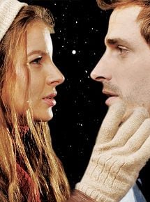 Affiche de Les Murmures de Noël, film à voir en streaming sur Pygargue