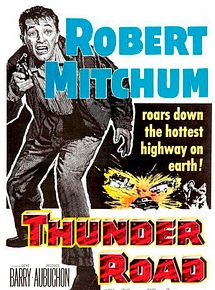 Affiche de Thunder Road, film à voir en streaming sur Pygargue