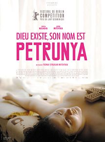Affiche de Dieu existe, son nom est Petrunya, film à voir en streaming sur Pygargue