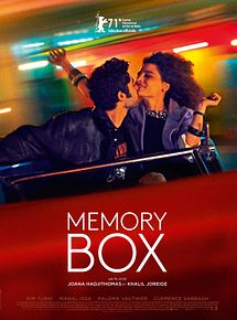 Affiche de Memory Box, film à voir en streaming sur Pygargue