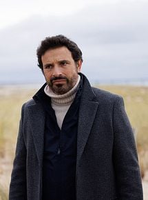 Affiche de Dans l'ombre des dunes, film à voir en streaming sur Pygargue