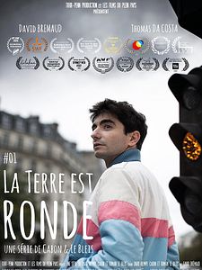 poster de la série La terre est ronde Saison 1