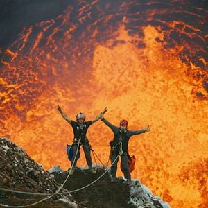 Photo Volcans : Plongez au cœur du cratère