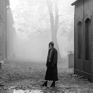 Photo La Jeune femme à l’aiguille