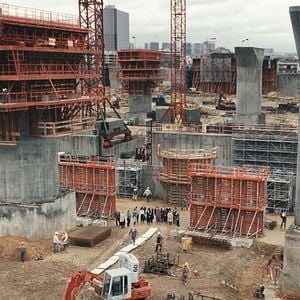 Photo L'Inconnu De La Grande Arche