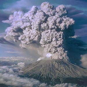 Photo Au cœur des volcans : Requiem pour Katia et Maurice Krafft