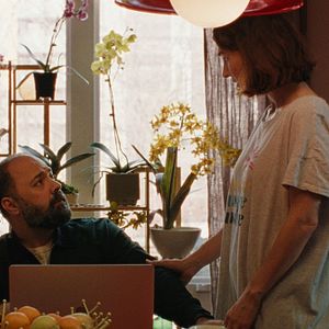 Photo Deux femmes et quelques hommes