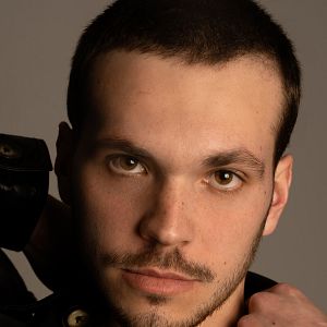 Photo Adam Bengana