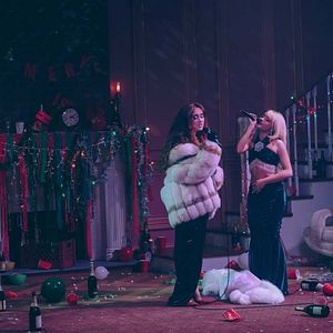 Photo Le Nonsense Christmas de Sabrina Carpenter