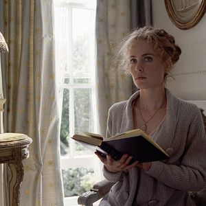 Photo Radha Mitchell