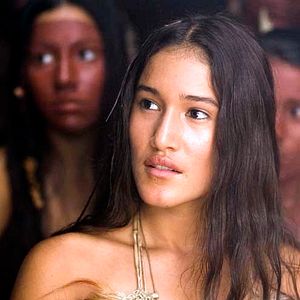 Photo Q'Orianka Kilcher