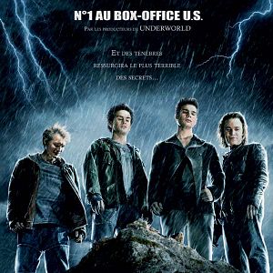 Photo Toby Hemingway