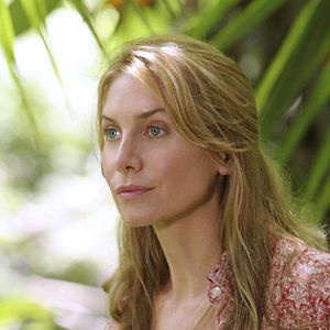 Photo Elizabeth Mitchell