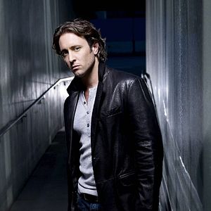 Photo Alex O'Loughlin