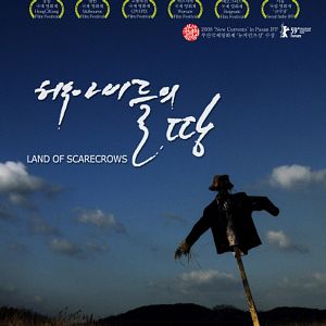Photo Land of Scarecrows