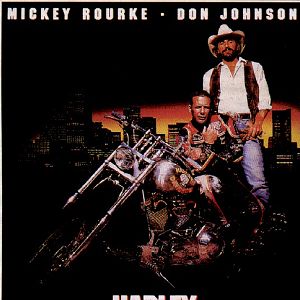 Photo Harley Davidson et l'homme aux santiags