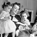 Photo At Home with Joan Crawford