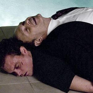Photo The Perfect Host