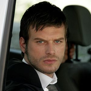 Photo Kıvanç Tatlıtuğ