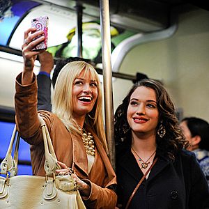 Photo 2 Broke Girls