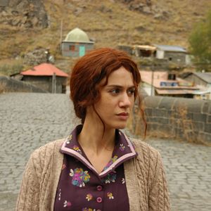 Photo Bir Kadın Tanıdım