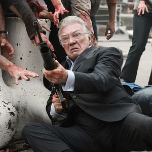 Photo Cockneys vs zombies