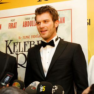 Photo Kıvanç Tatlıtuğ