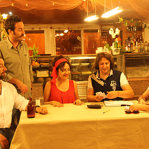 Photo Cakallarla Dans 2 : Hastasıyız Dede